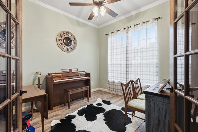 265 County Road 1105, Rio Vista, TX 76093