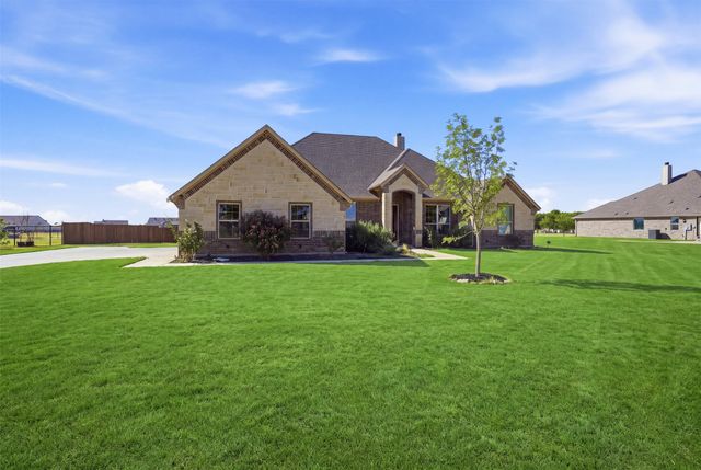 265 County Road 1105, Rio Vista, TX 76093