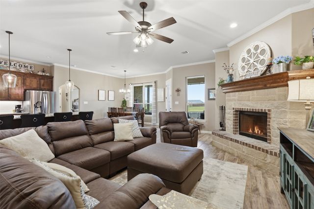 265 County Road 1105, Rio Vista, TX 76093