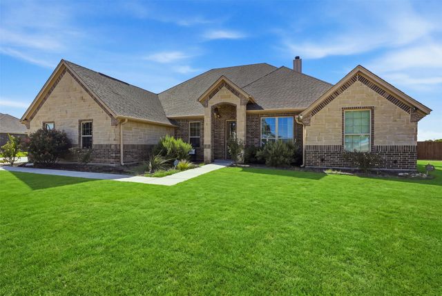 265 County Road 1105, Rio Vista, TX 76093