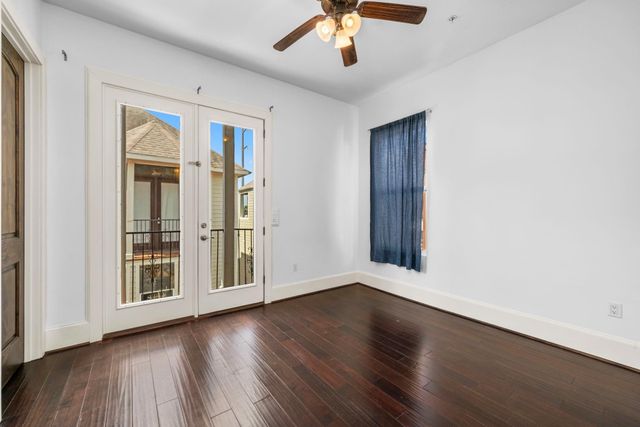 2014 Sabine Street, Houston, TX 77007
