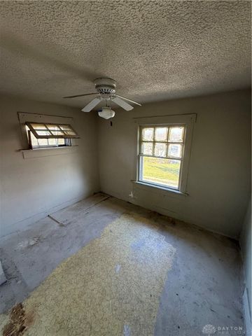 1525 Viola Avenue, Dayton, OH 45405