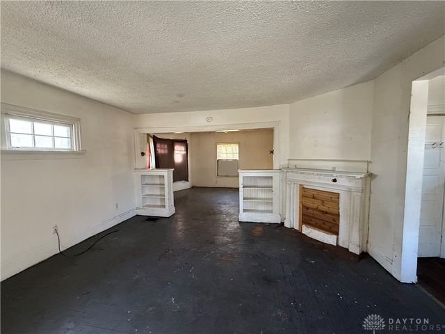 1525 Viola Avenue, Dayton, OH 45405