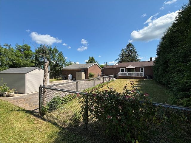 119 Burnt Mill Road, Riga, NY 14428