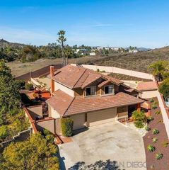 672 CHATEAU PLACE, Escondido, CA 92029