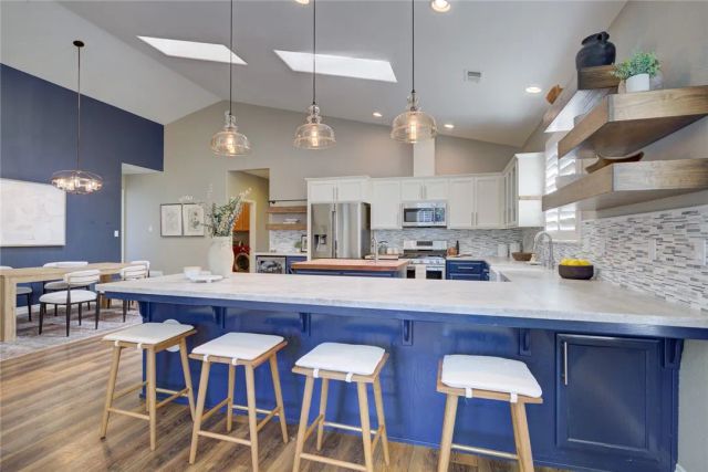 1995 Saint Nicks, Oceano, CA 93445