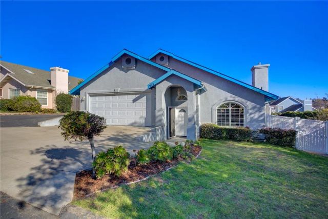 1995 Saint Nicks, Oceano, CA 93445