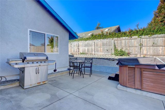 1995 Saint Nicks, Oceano, CA 93445