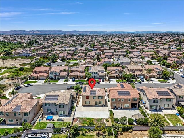 7662 Casa De Maria Court, Eastvale, CA 92880