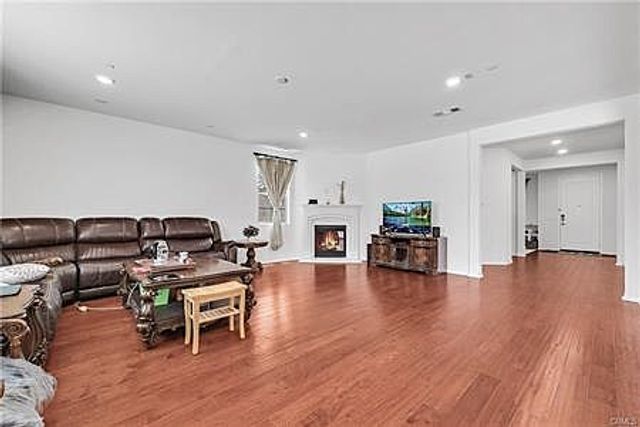 7662 Casa De Maria Court, Eastvale, CA 92880