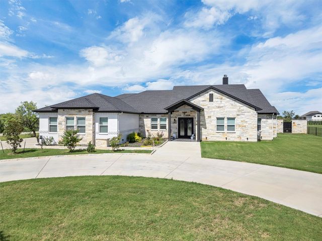12012 Bella Vino Drive, Fort Worth, TX 76126