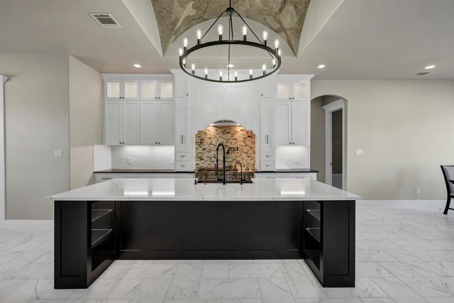 12012 Bella Vino Drive, Fort Worth, TX 76126