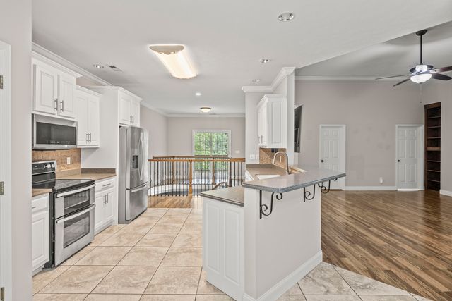 7212 Wolftever Landing Drive, Harrison, TN 37341