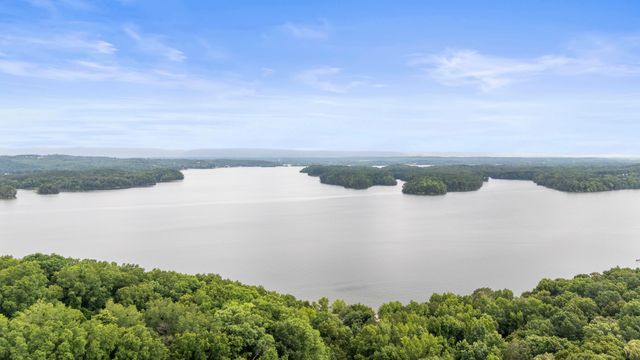 7212 Wolftever Landing Drive, Harrison, TN 37341