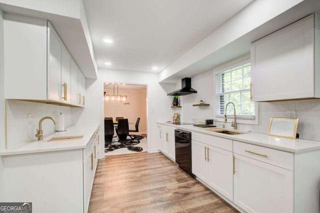 2085 High Point Trail SW, Atlanta, GA 30331