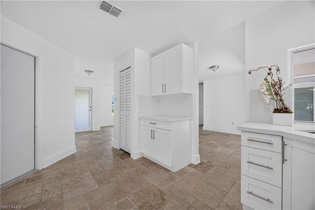 6049 Perthshire LN, Fort Myers, FL 33908