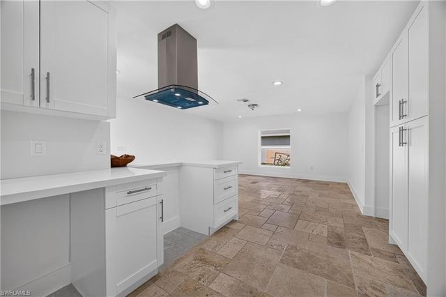 6049 Perthshire LN, Fort Myers, FL 33908