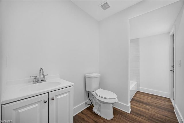 6049 Perthshire LN, Fort Myers, FL 33908