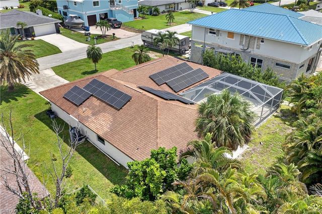 6049 Perthshire LN, Fort Myers, FL 33908