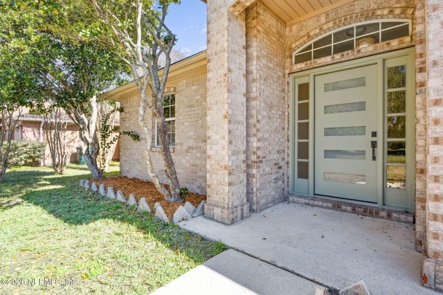 2133 WATERFOOT Lane, Jacksonville, FL 32246