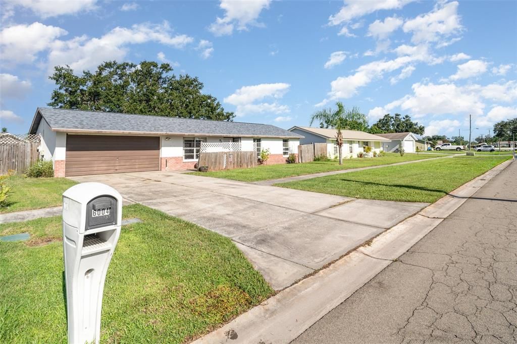 6004 FIREFLY LANE, Apollo Beach, FL 33572