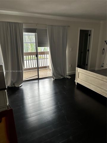 9944 NW 41st St 23, Doral, FL 33178