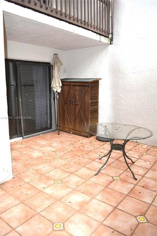 9944 NW 41st St 23, Doral, FL 33178