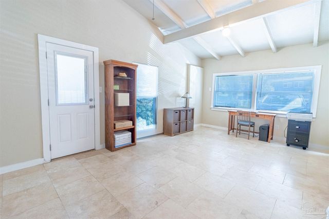 5607 Fairview Dr, Pensacola, FL 32505