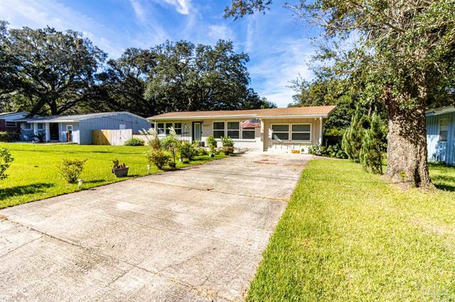 5607 Fairview Dr, Pensacola, FL 32505