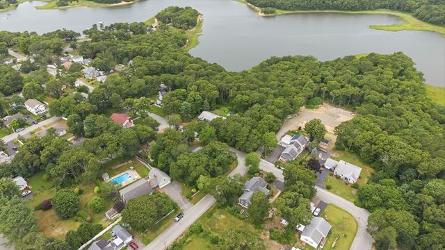 5 21st St, Wareham, MA 02538