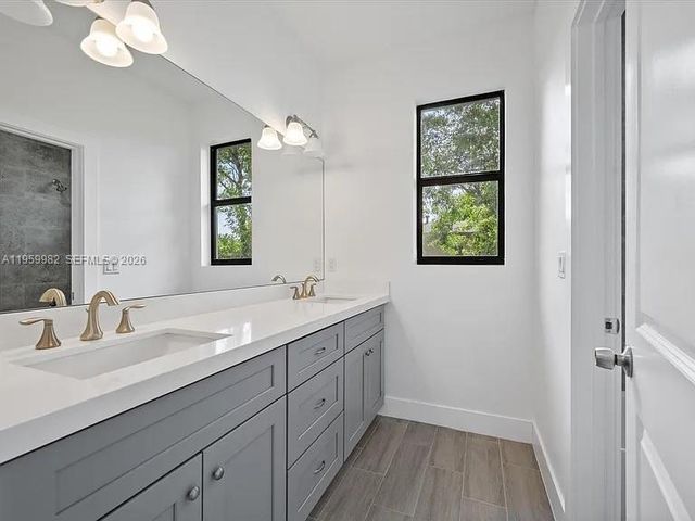 141 W 16th St, Riviera Beach, FL 33404