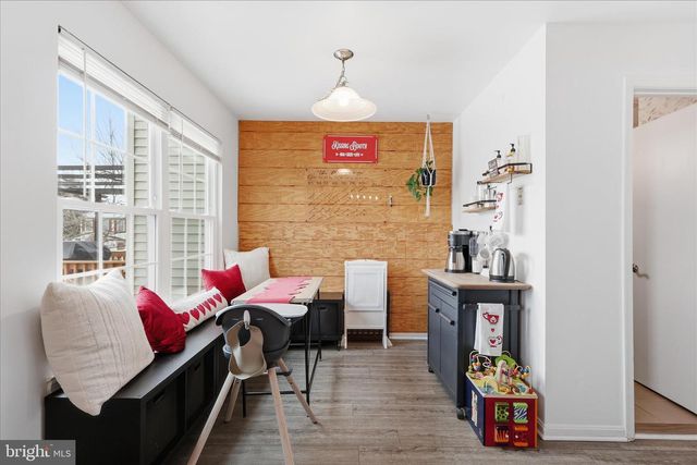 14504 RAVENSCAR CT, Centreville, VA 20121