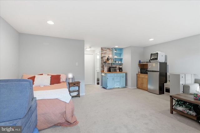 14504 RAVENSCAR CT, Centreville, VA 20121