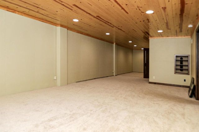 4800 N INDIGO LANE, Appleton, WI 54913