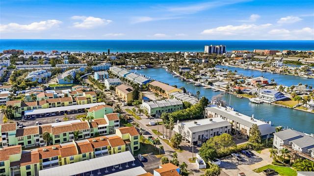 318 WINDRUSH BOULEVARD 9, Indian Rocks Beach, FL 33785