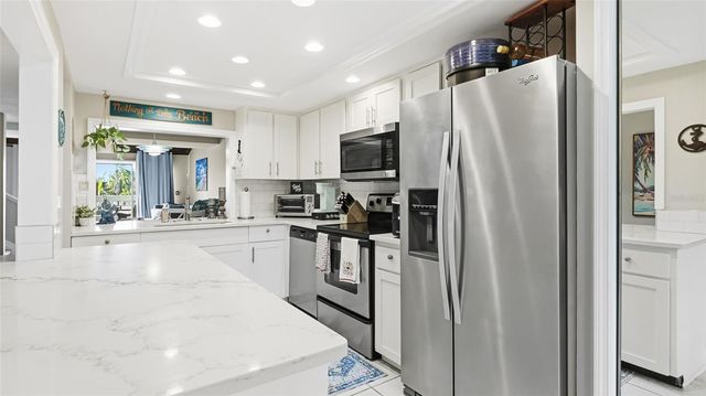 318 WINDRUSH BOULEVARD 9, Indian Rocks Beach, FL 33785