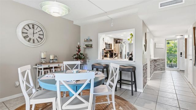 318 WINDRUSH BOULEVARD 9, Indian Rocks Beach, FL 33785