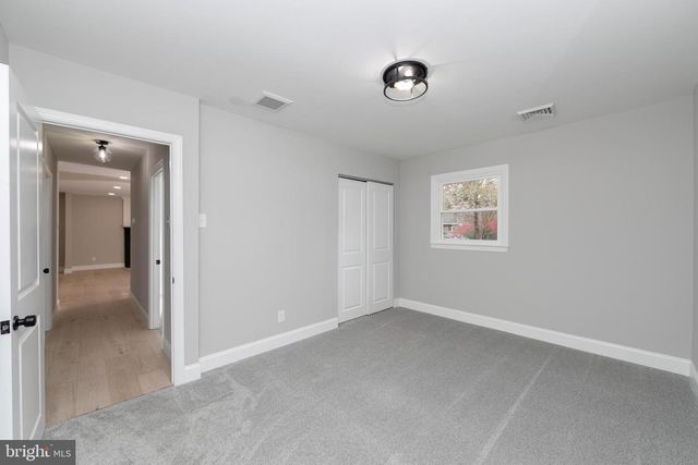 71 LENAPE TRL, Medford, NJ 08055