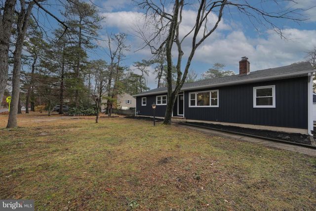 71 LENAPE TRL, Medford, NJ 08055