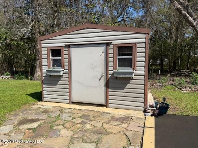 104 Twin Cedar Avenue, Long Beach, MS 39560