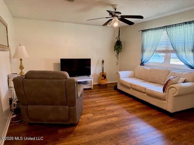 104 Twin Cedar Avenue, Long Beach, MS 39560