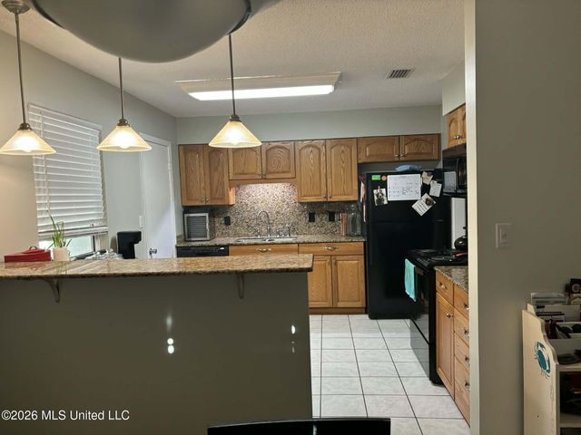 104 Twin Cedar Avenue, Long Beach, MS 39560