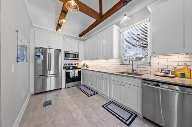 708 VIRGINIA AVENUE, St Cloud, FL 34769