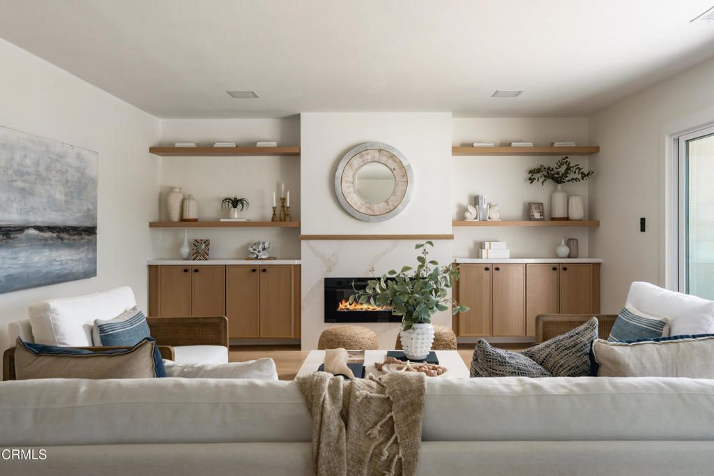 Image 9 of property listing at 2851 Seahorse Avenue, Ventura, CA 93001