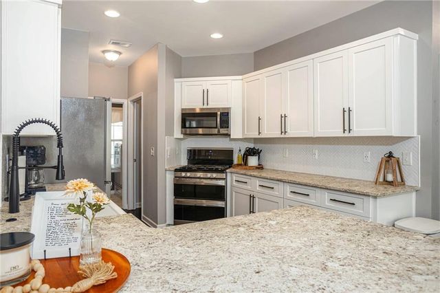 1259 Woodmere Drive, Loganville, GA 30052