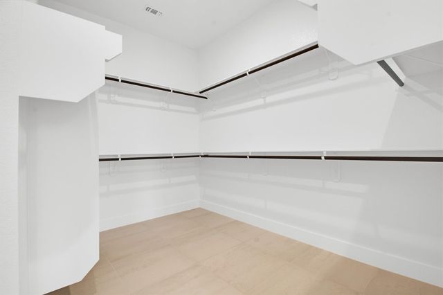 275 Bird HOLW, Austin, TX 78737