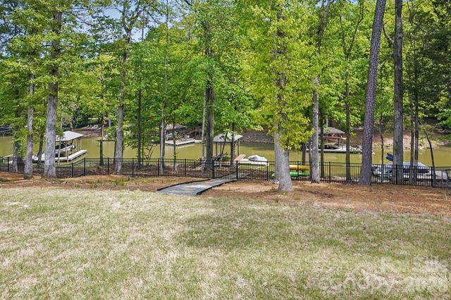4120 Spring Cove Way, Belmont, NC 28012