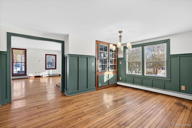 930 S Hadley Road, Ortonville, MI 48462