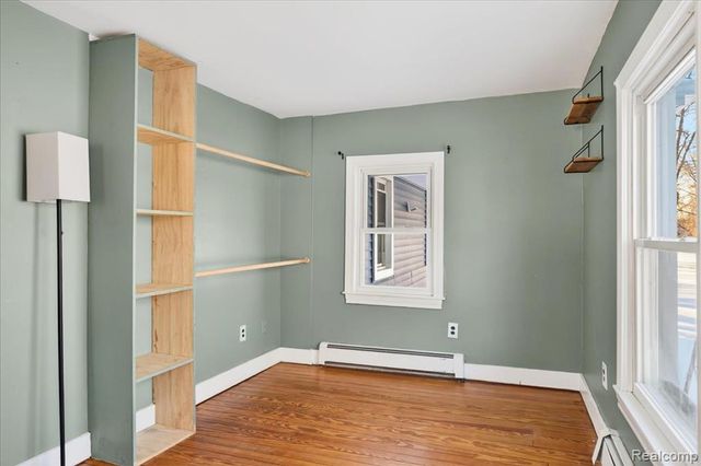 930 S Hadley Road, Ortonville, MI 48462