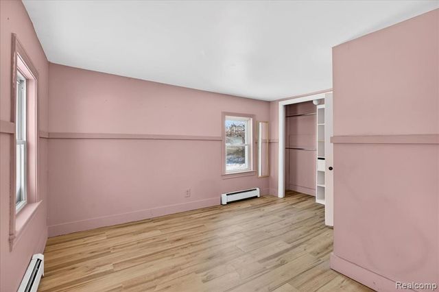 930 S Hadley Road, Ortonville, MI 48462